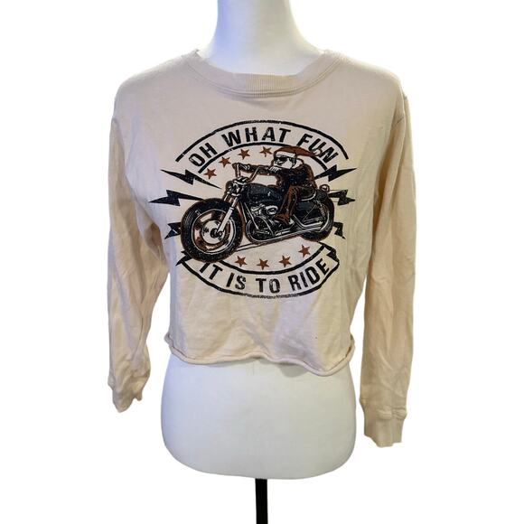 Altar'd State Long Sleeve Holiday Top Santa Small - Picture 1 of 4